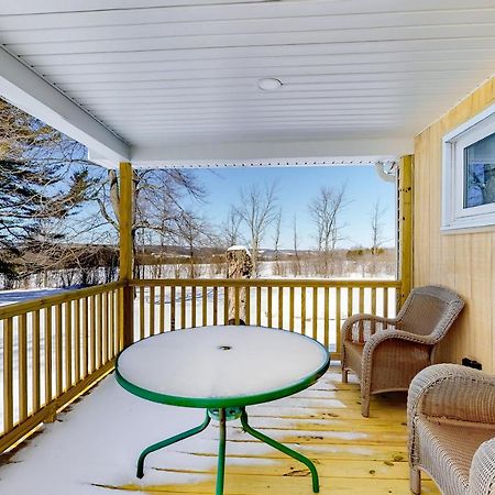 Villa Finger Lakes Stunner Dundee Exterior foto